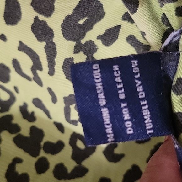 Just One Denim Blend Green & Black Cotton Snap Down Sleeveless Blouse, Size: M - Picture 6 of 6